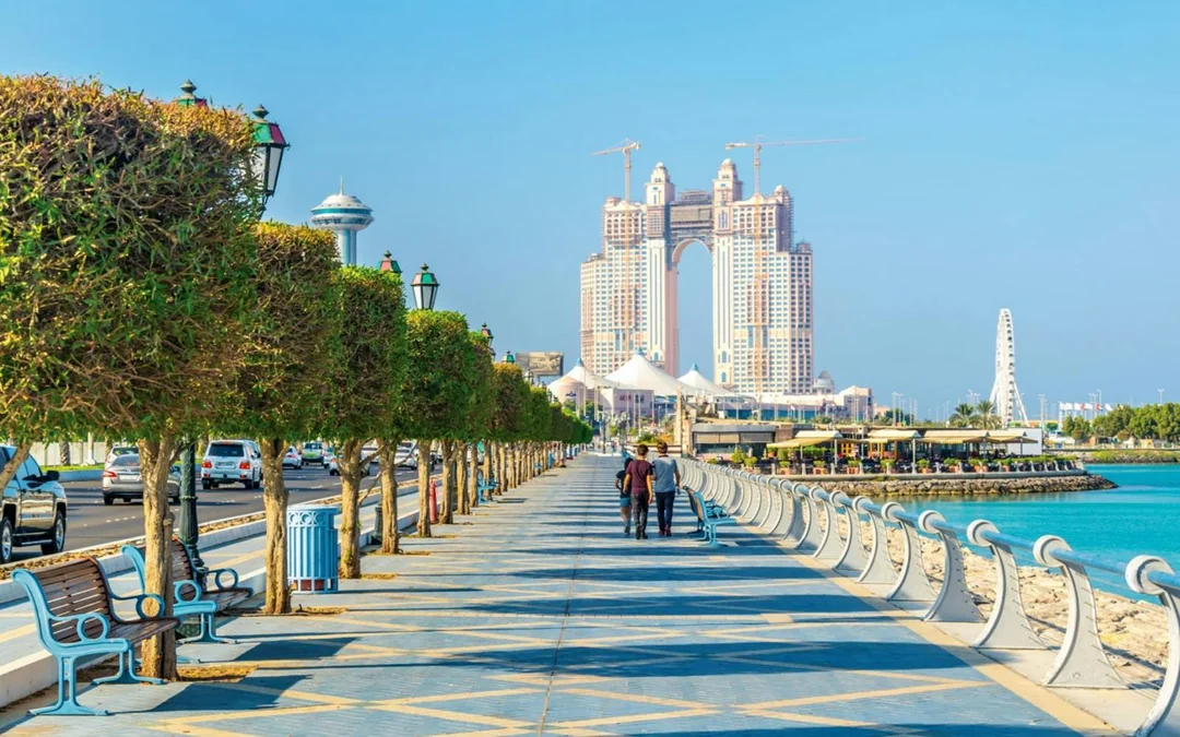 Abu Dhabi Full Day Tour with Lunch from Dubai Image 3