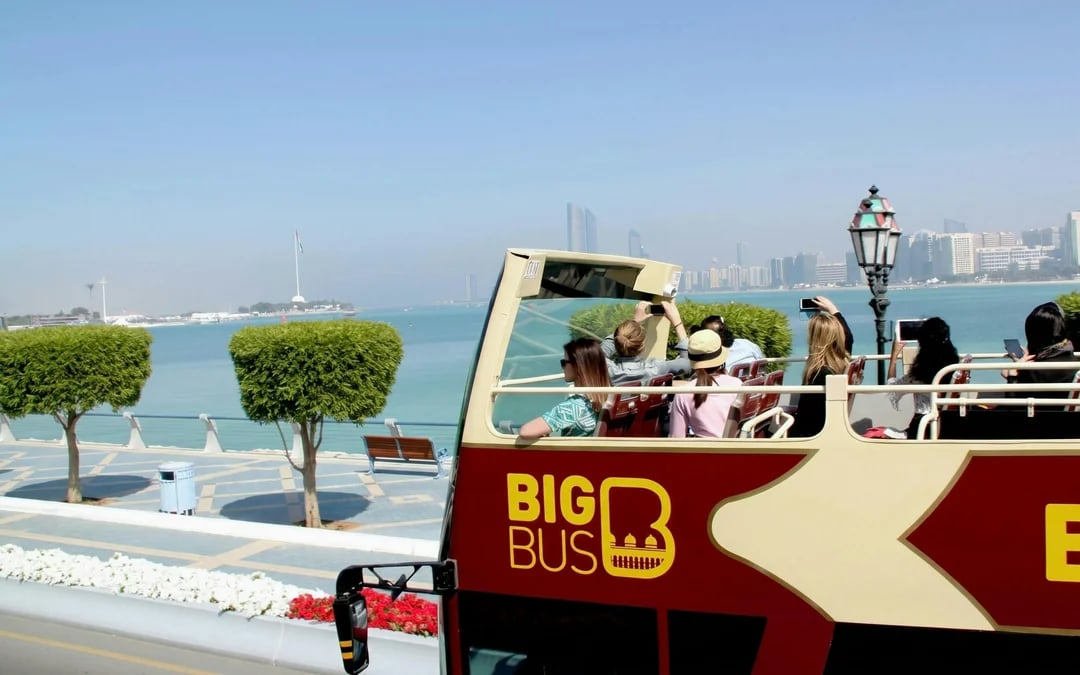 Abu Dhabi Panoramic Highlights Tour Image 3