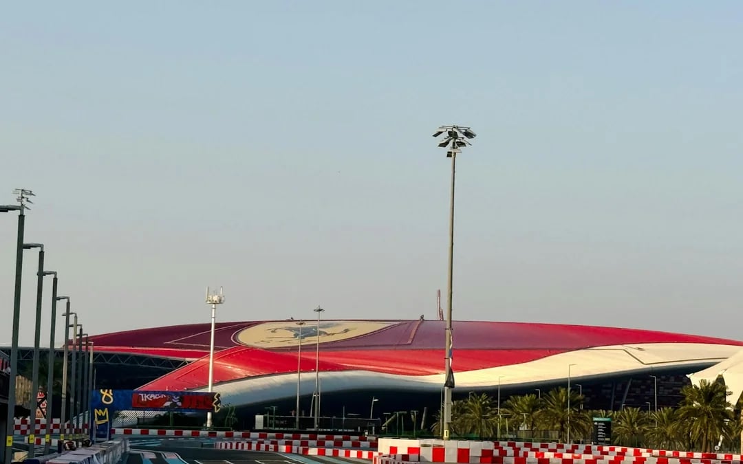 Abu Dhabi Private City Tour with Pickup from Dubai or Abu Dhabi and Sheikh Zayed Grand Mosque Entry Image 1