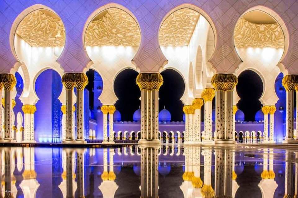 Abu Dhabi Sheikh Zayed Grand Mosque audio guide app