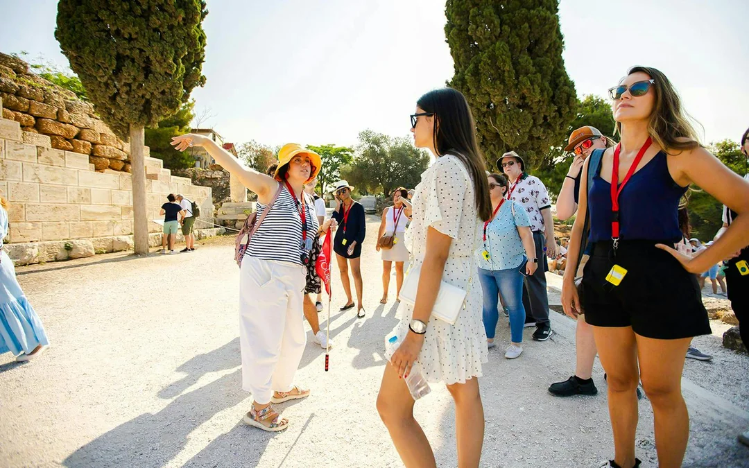 Acropolis & Parthenon Guided Tour with Early Access Entry Tickets Image 2