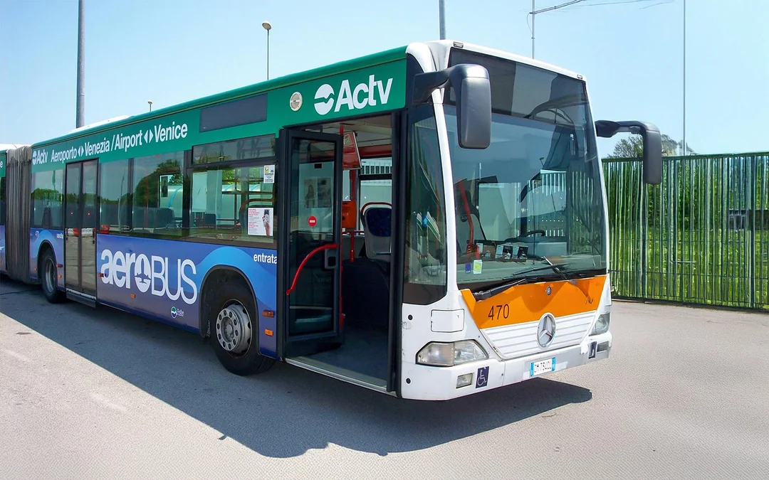 ACTV Aerobus Bus Transfer: Venice Marco Polo Airport to/from Venice Piazzale Roma Image 2
