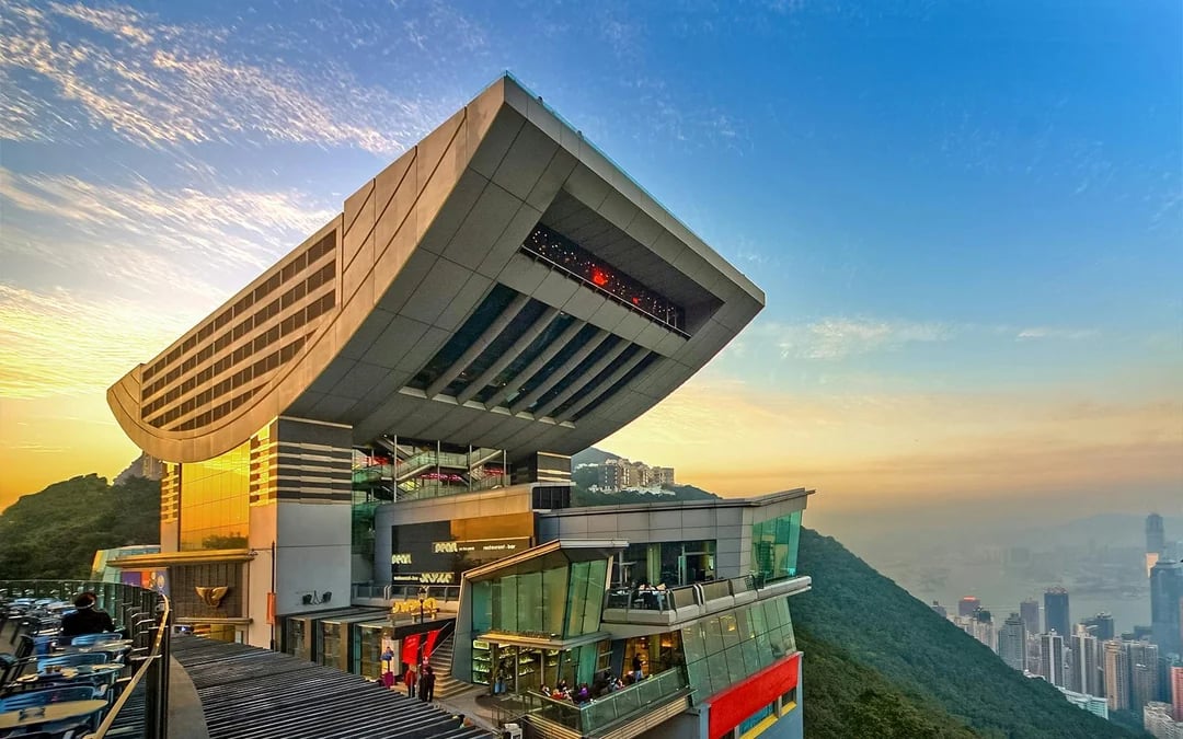 Admission Tickets to Sky Terrace 428 Image 3