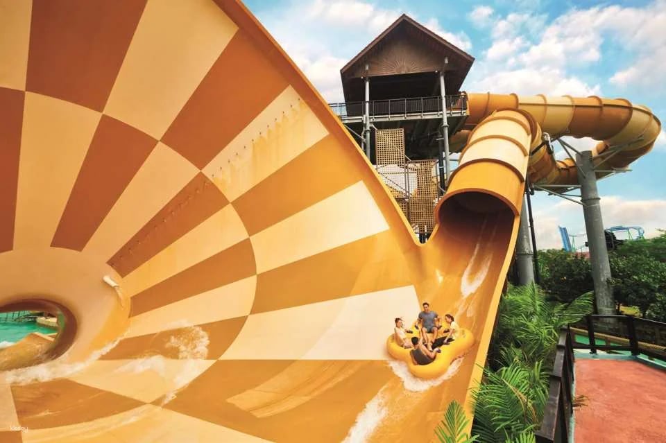 Adventure Waterpark Desaru Coast Admission Ticket | Johor