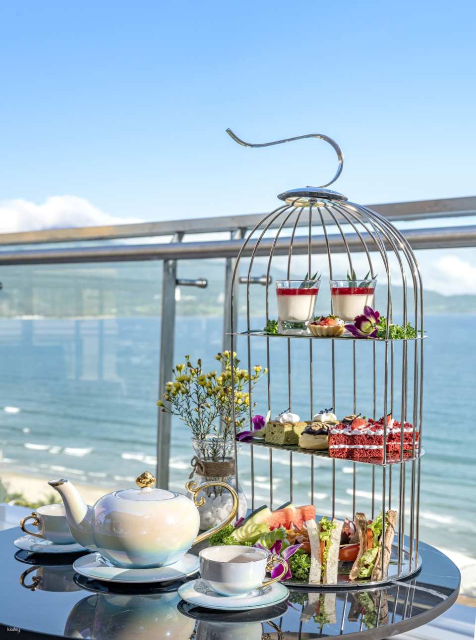 Afternoon Tea At  BlueSun Da Nang Hotel | Vietnam