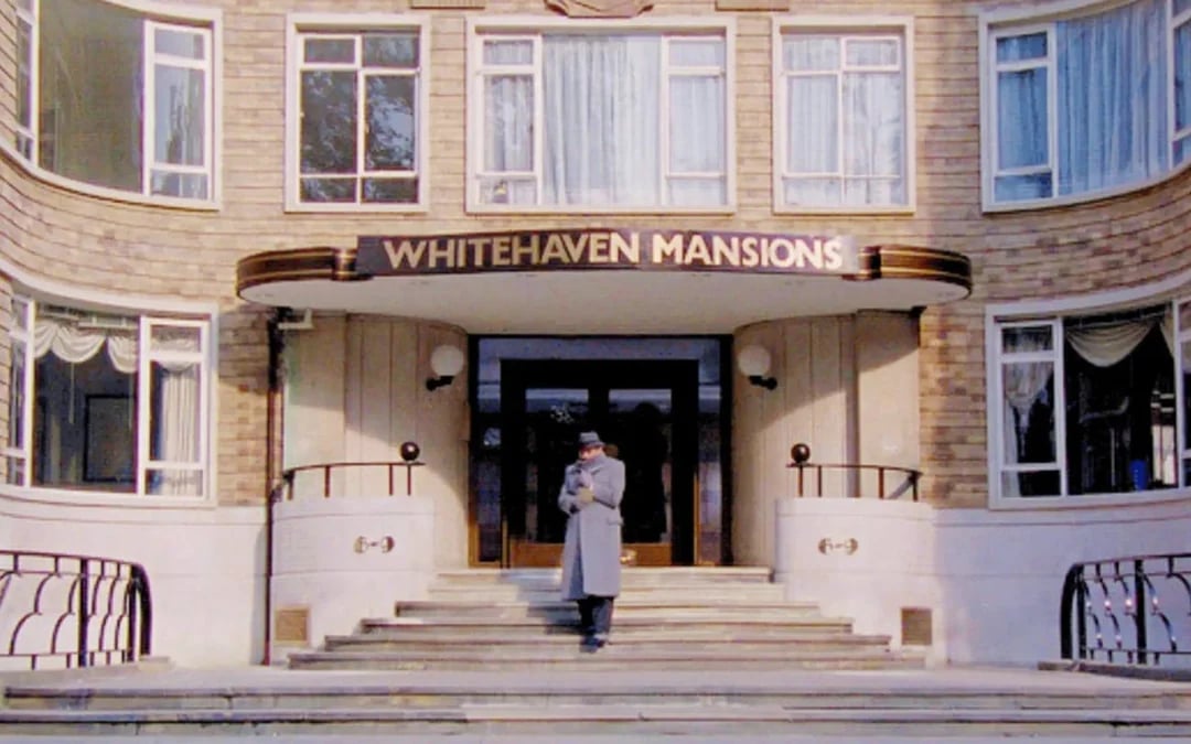 Agatha Christie London Walking Tour with Quiz and Coffee Stop at Literary Landmarks Image 3