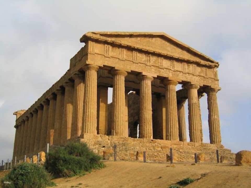Agrigento and Piazza Armerina guided tour from Taormina