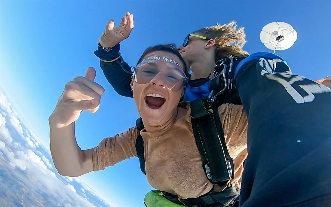 Airlie Beach Tandem Skydive with Beach Landing Image 1
