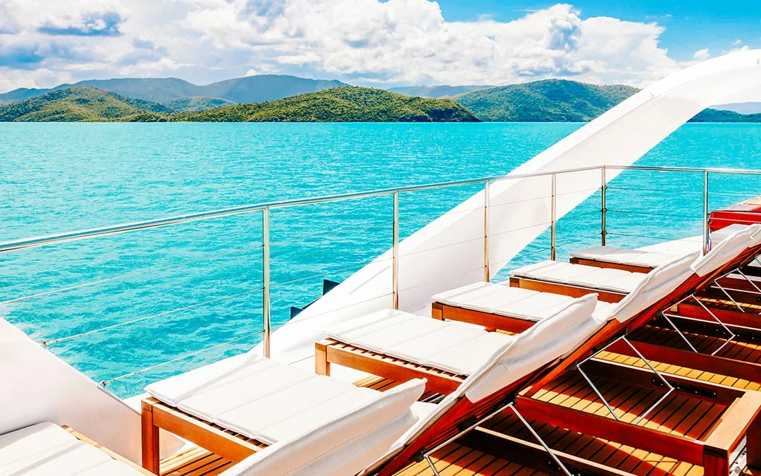 Airlie Beach: Whitehaven Beach Premium Cruise with Lunch & Activity Upgrades Image 5