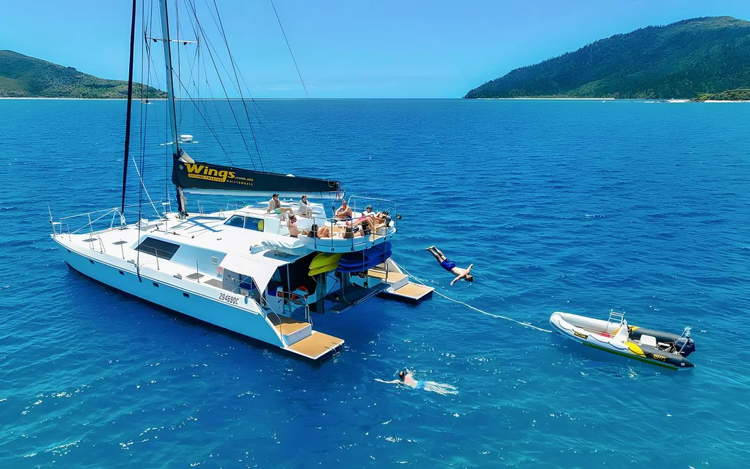 Airlie Beach: Whitsunday Islands Sail, SUP & Snorkel Premium Cruise with Lunch Image 2