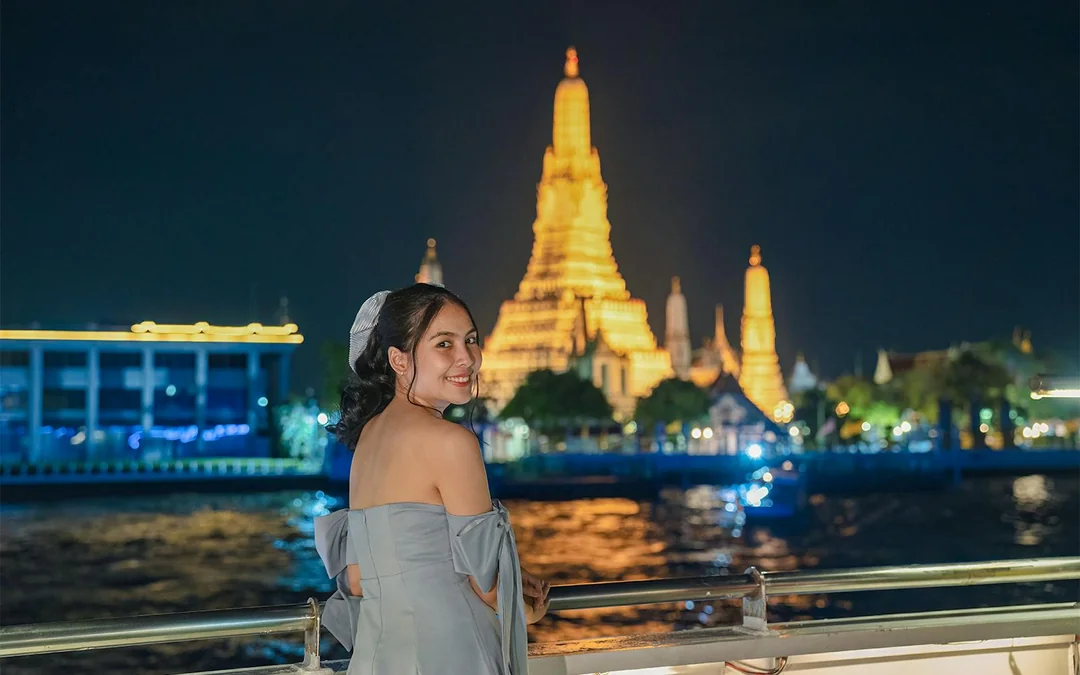 Alangka Cruise with International Buffet Dinner Image 4