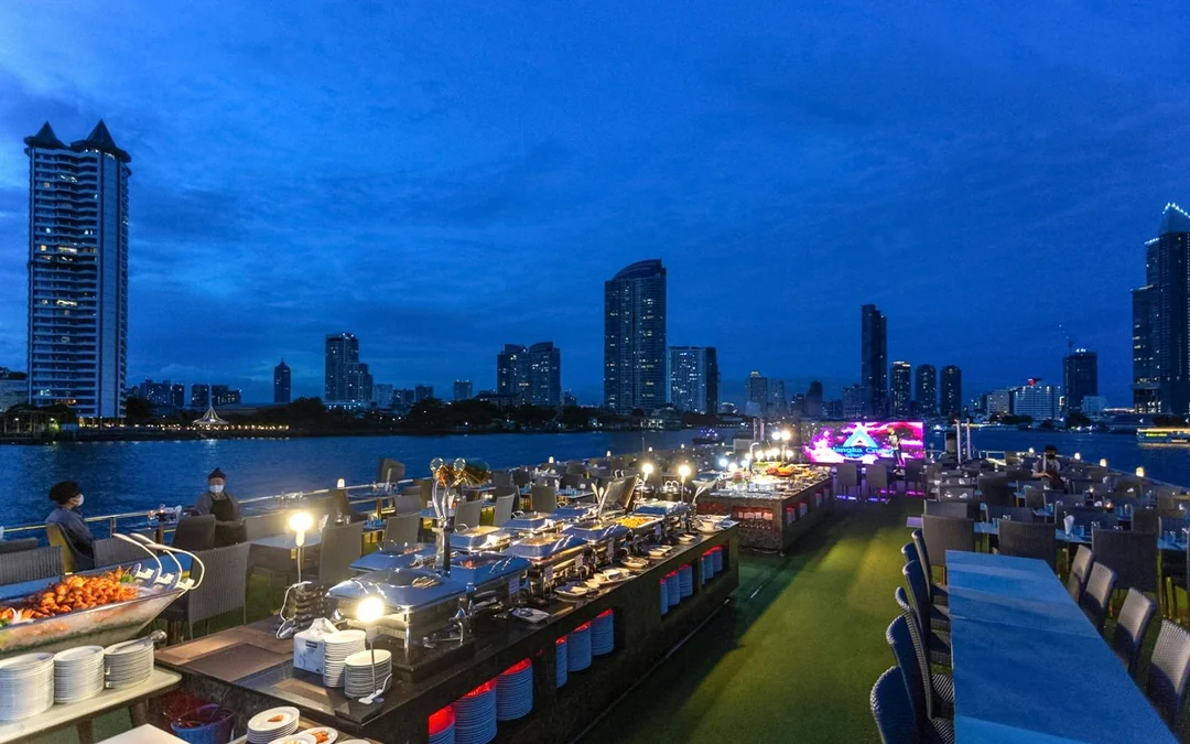 Alangka Cruise with International Buffet Dinner Image 5