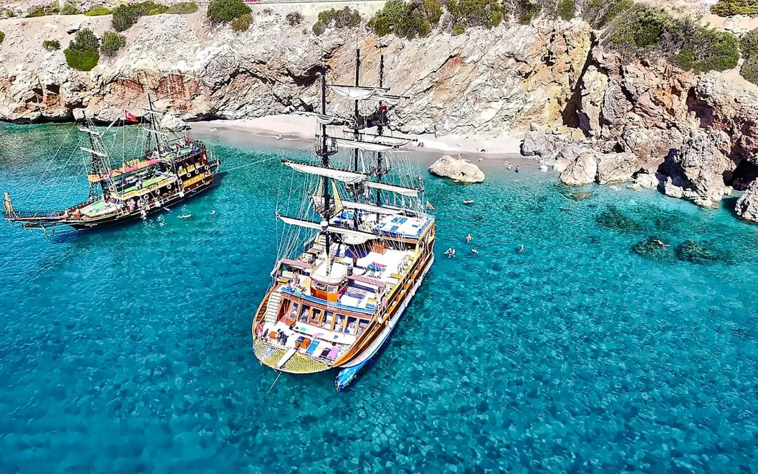 Alanya Catamaran Cruise with BBQ Lunch, Soft Drinks & Round-Trip Hotel Transfers Image 9