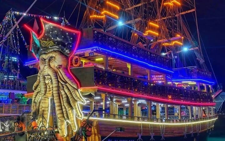 Alanya Pirate Boat Trip with Lunch & Free Soft Drinks Image 3