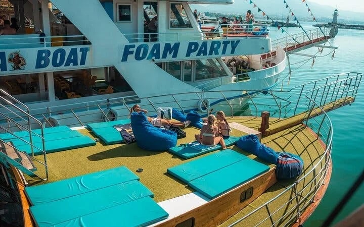 Alanya Relaxing Boat Tour with Lunch & Free Soft Drinks Image 2