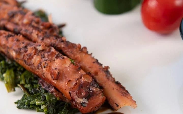 Alanya Seafront Dinner Experience at a Beachside Restaurant Image 3