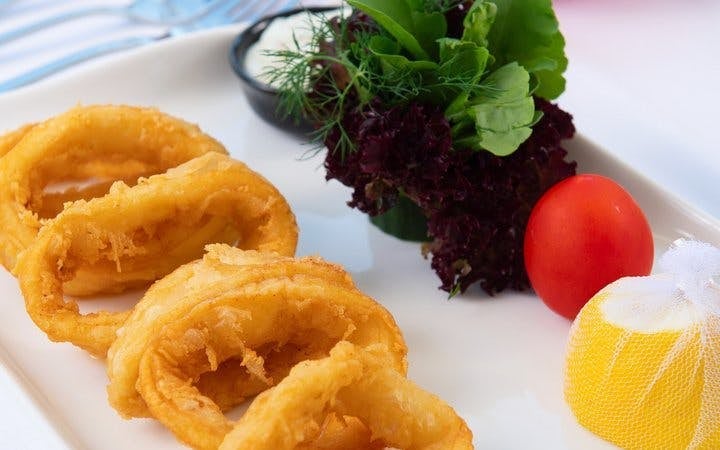 Alanya Seafront Dinner Experience at a Beachside Restaurant Image 9