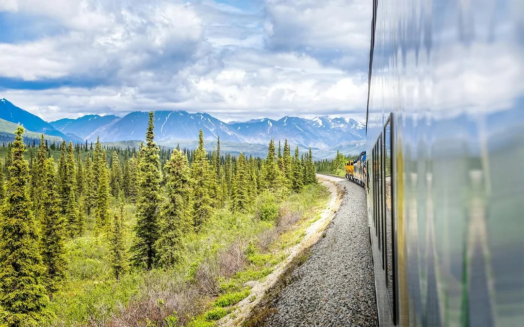 Alaska Railroad: Denali to/from Talkeetna One Way & Round Trip Train Tickets Image 3