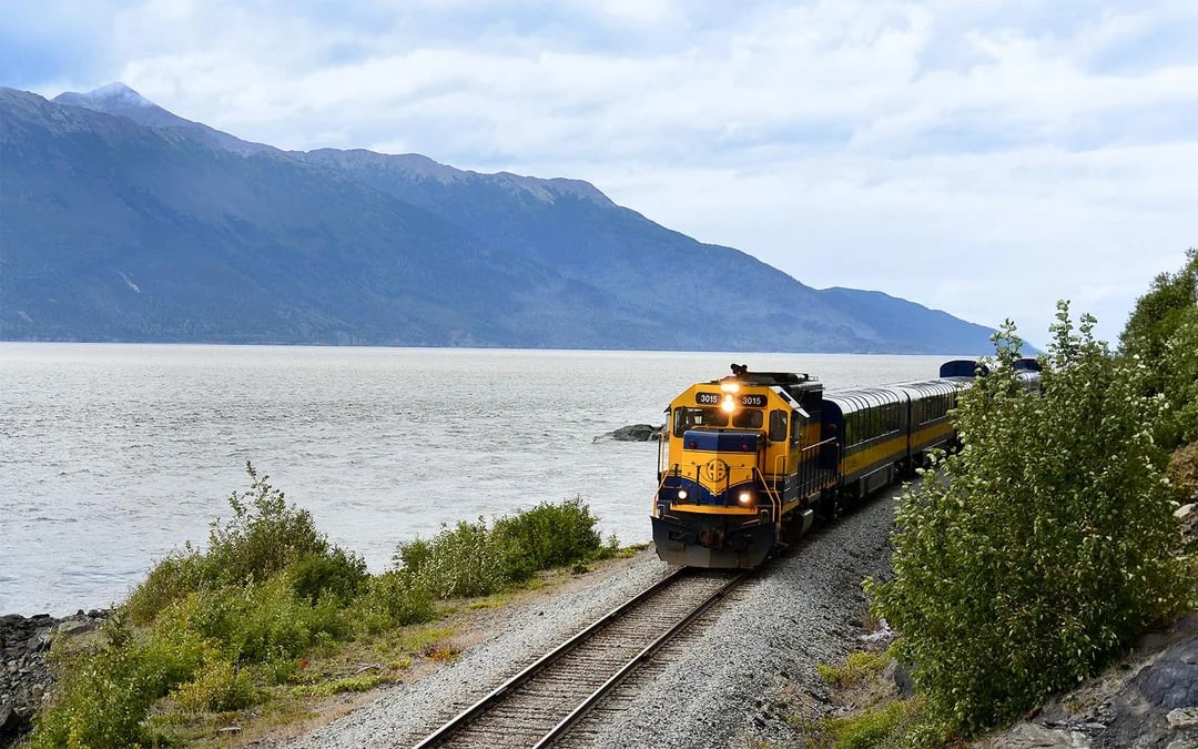 Alaska Railroad: Talkeetna to/from Fairbanks One Way & Round Trip Train Tickets Image 4