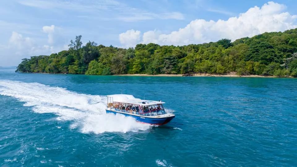 Albatross Speedboat Adventures, Hop-On Hop-Off Speedboat Pass (1-DAY Unlimited Speedboat Rides) | Sentosa, Singapore