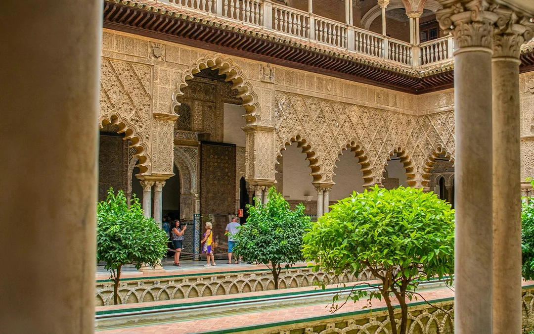 Alcázar of Seville Skip-the-Line Guided Tour Image 2
