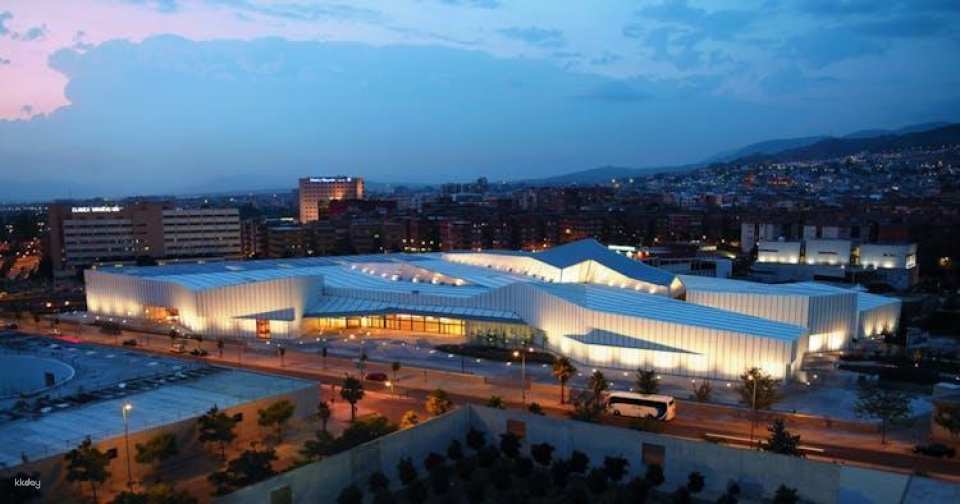 Alhambra guided tour and tickets to the Science Park of Granada