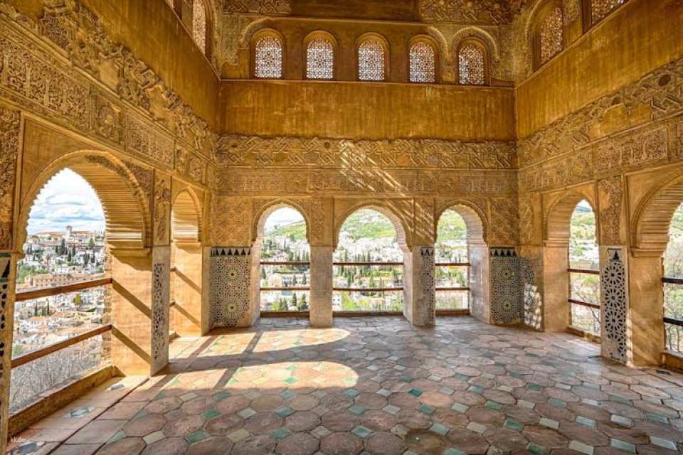 Alhambra ticket and audio guide