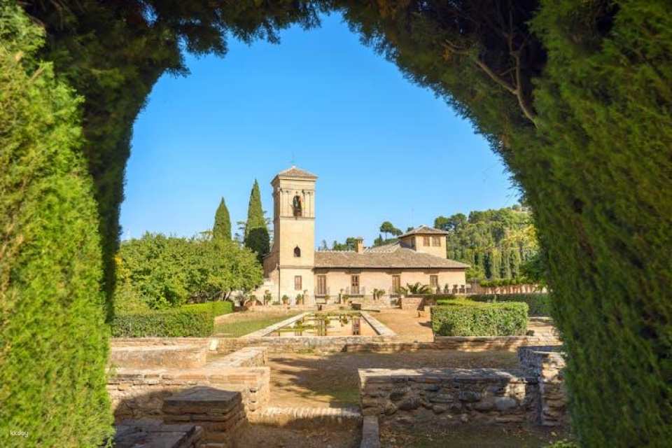 Alhambra ticket and audio guide