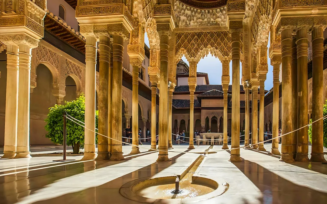 All Alhambra Tickets: Private Guided Tour with Nasrid Palaces Image 4