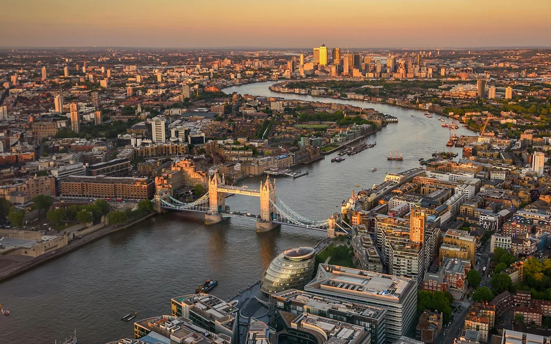 All-Inclusive The View from The Shard Tickets with Champagne Image 10