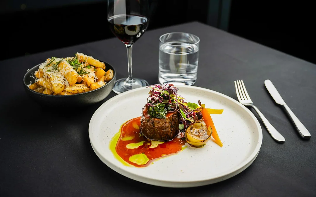 Altitude 3-Course Dining Experience at Melbourne Skydeck Image 2