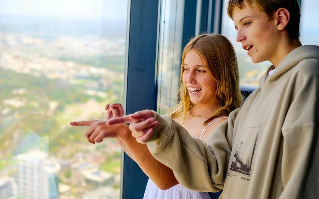Altitude 3-Course Dining Experience at Melbourne Skydeck Image 9