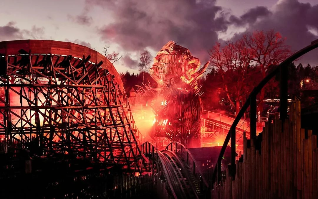 Alton Towers Theme Park Tickets Image 2