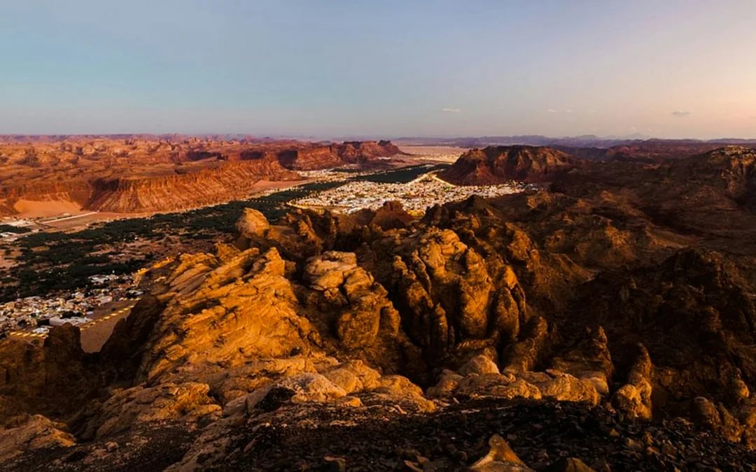 AlUla Private Old Town, Oasis & Harrat Viewpoint Sunset Tour with Transfers Image 6
