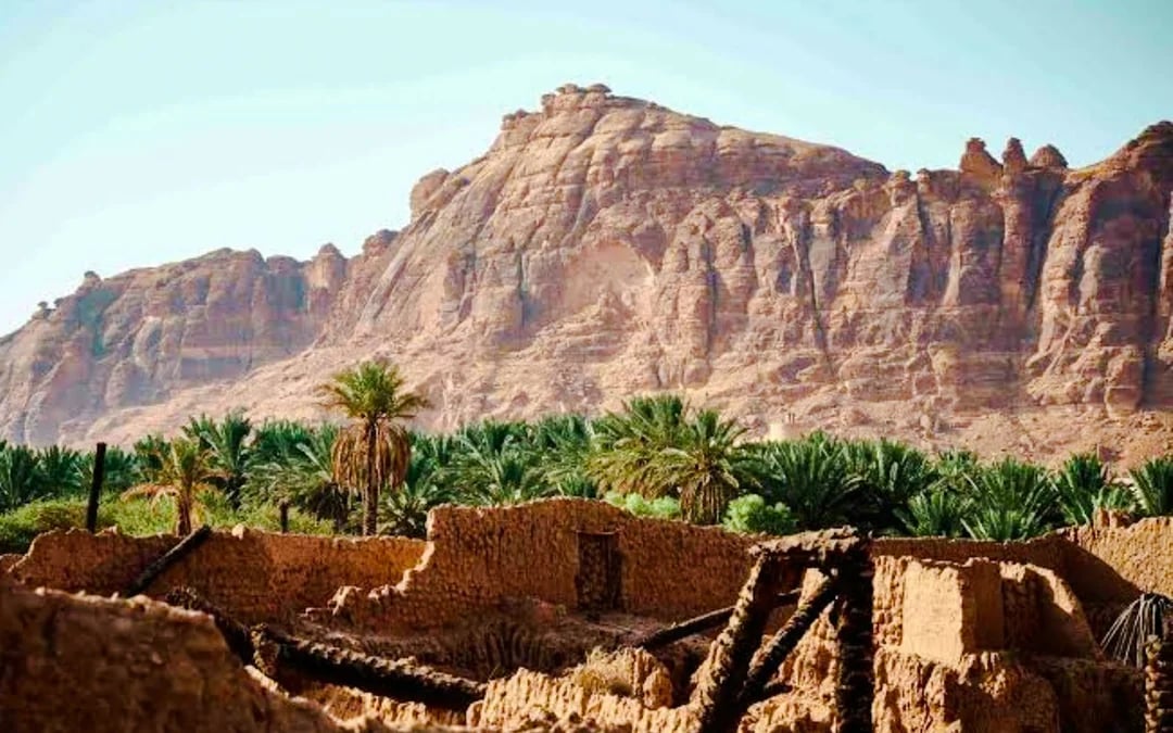 AlUla Private Old Town, Oasis & Harrat Viewpoint Sunset Tour with Transfers Image 7