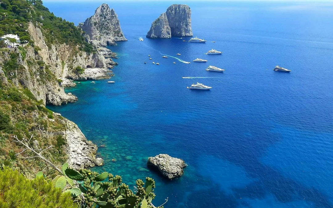 Amalfi Coast Small-Group Full-Day Tour from Naples Image 2