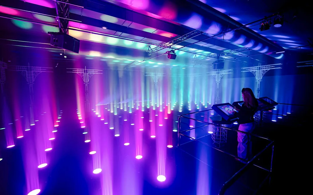 AMAZE Amsterdam Tickets: Immersive Audiovisual Experience Image 2