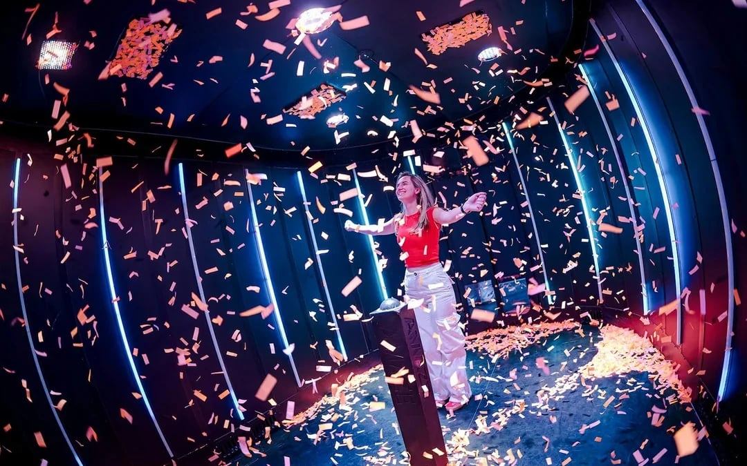 AMAZE Amsterdam Tickets: Immersive Audiovisual Experience Image 9