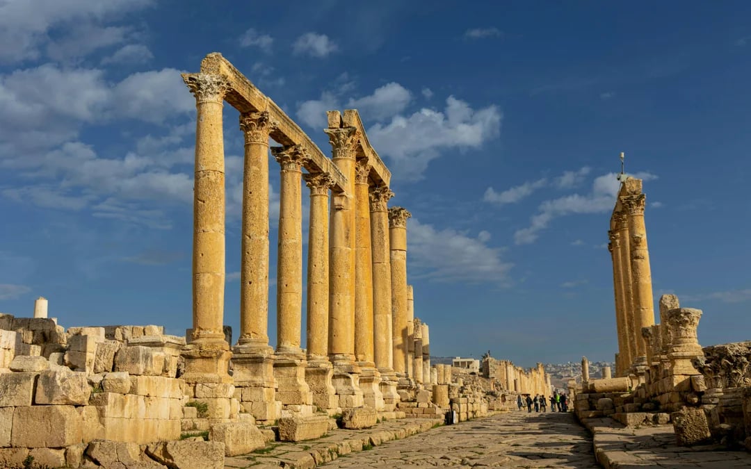 Amman City Highlights Tour with Citadel, Roman Theater & Rainbow Street Image 8