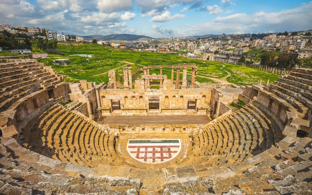 Amman City Private Tour with Panoramic Viewpoints of the Citadel, Roman Theater & Rainbow Street Image 4