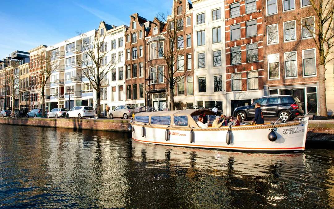 Amsterdam: 1-Hour Luxury Open Boat Cruise with Optional Unlimited Drinks Image 5