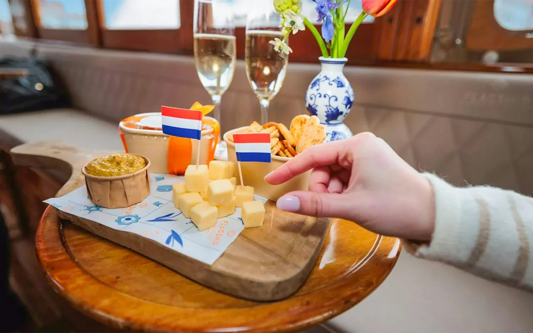 Amsterdam: 1-Hour Luxury Romantic Saloon Boat Cruise with Bubbles & Bites Image 4