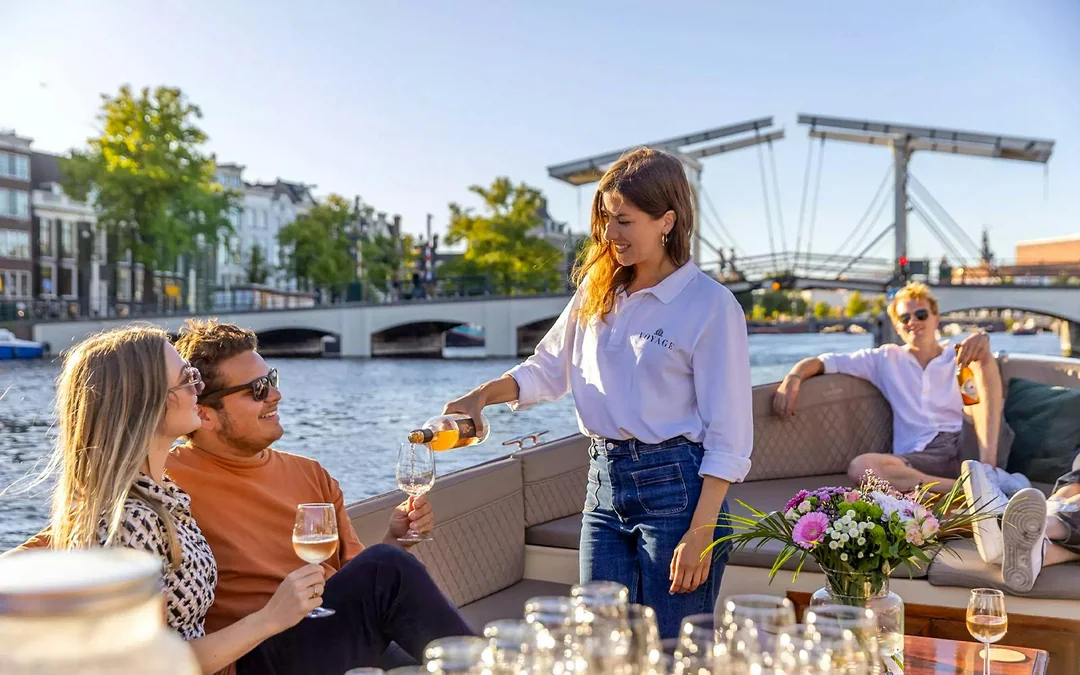 Amsterdam: 1-Hour Luxury Romantic Saloon Boat Cruise with Bubbles & Bites Image 5