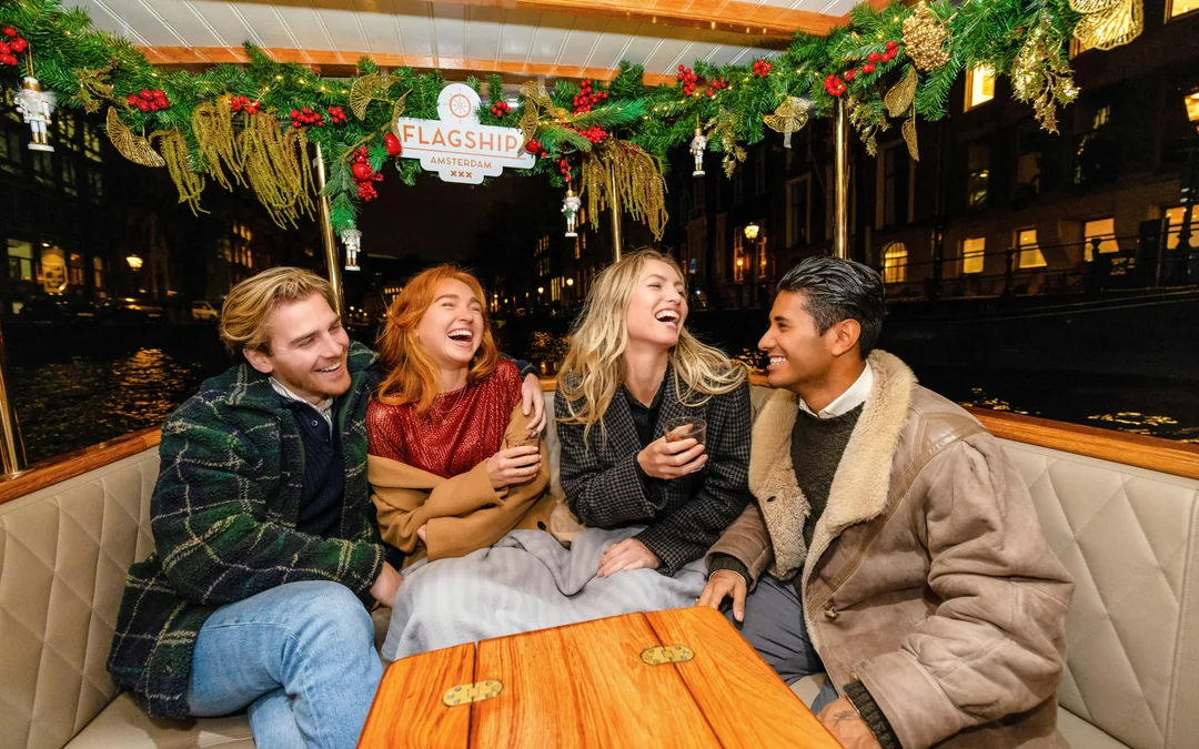 Amsterdam: 1-Hour Luxury Saloon Boat Evening Cruise with Optional Drinks & Bites Image 2