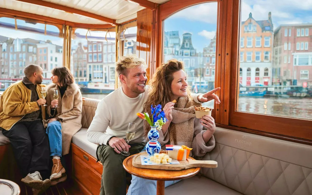 Amsterdam: 1-Hour Luxury Saloon Boat Evening Cruise with Optional Drinks & Bites Image 4