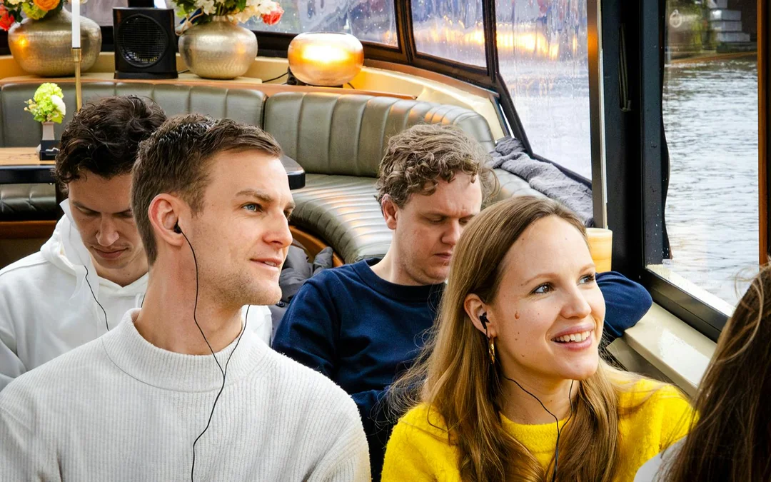 Amsterdam: 75-Min Canal Cruise with Historic VR Experience Image 5