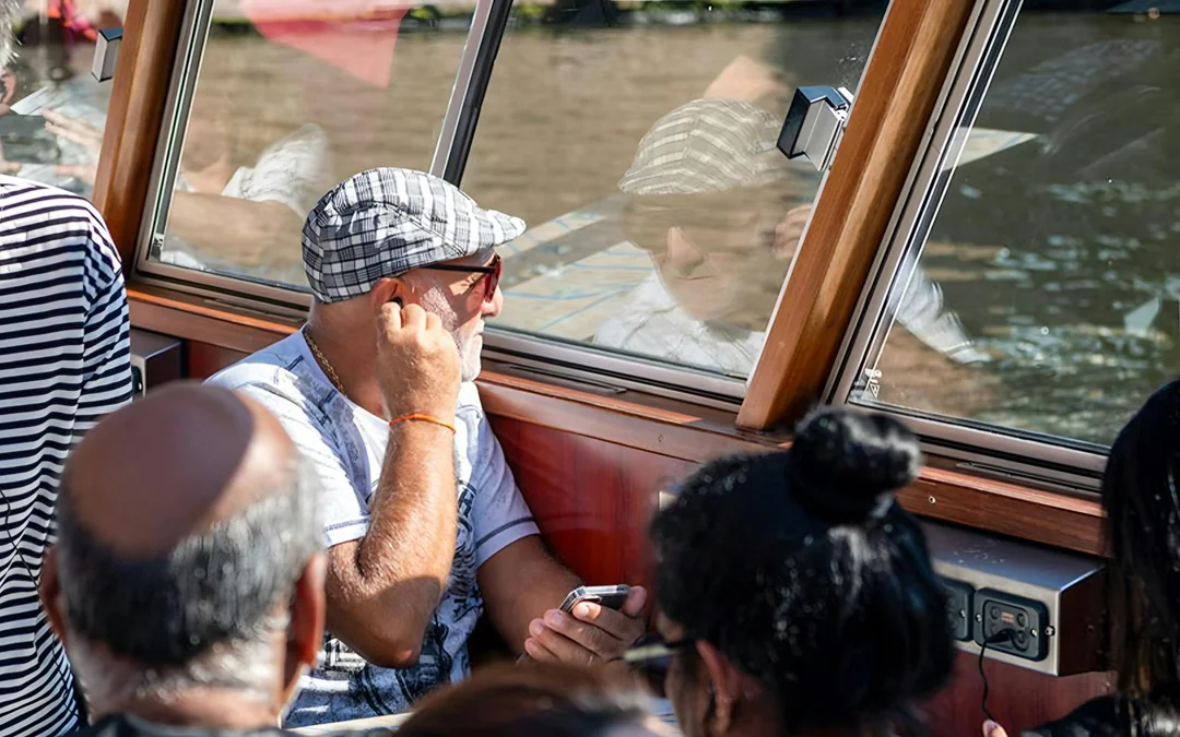 Amsterdam: 75-Min City Canal Cruise  Image 2