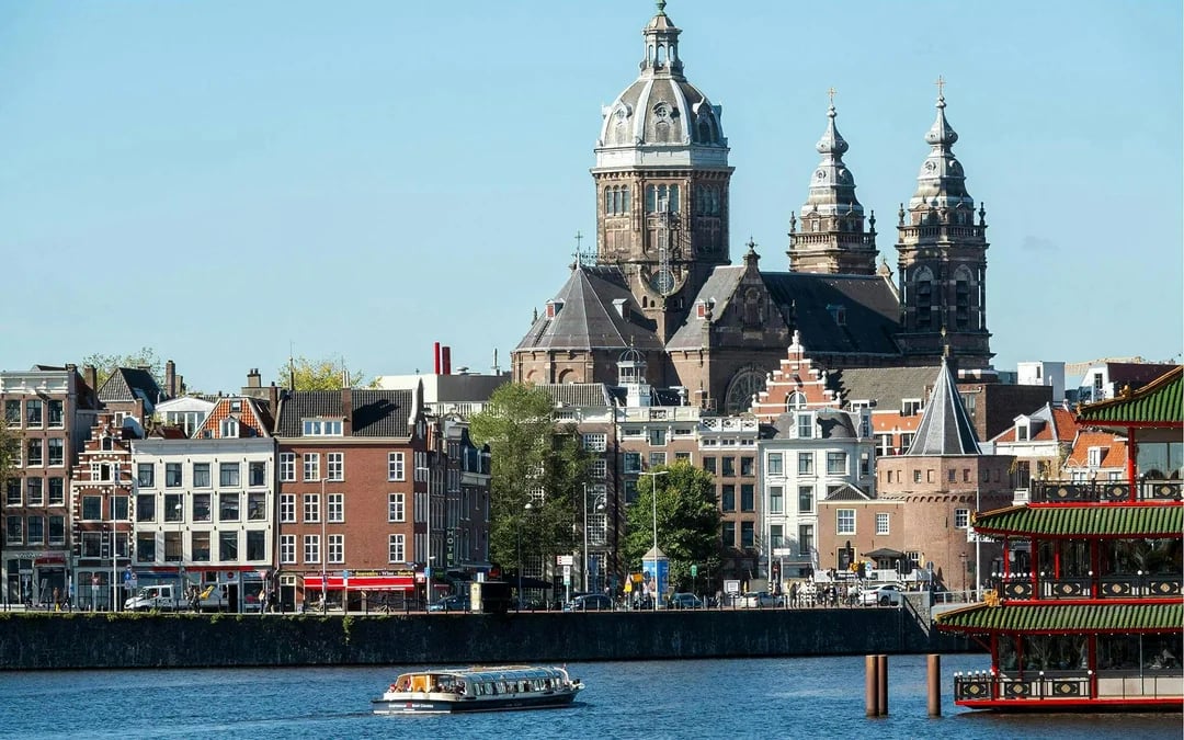 Amsterdam: 75-Min Evening Canal Cruise with Live Guide Image 4