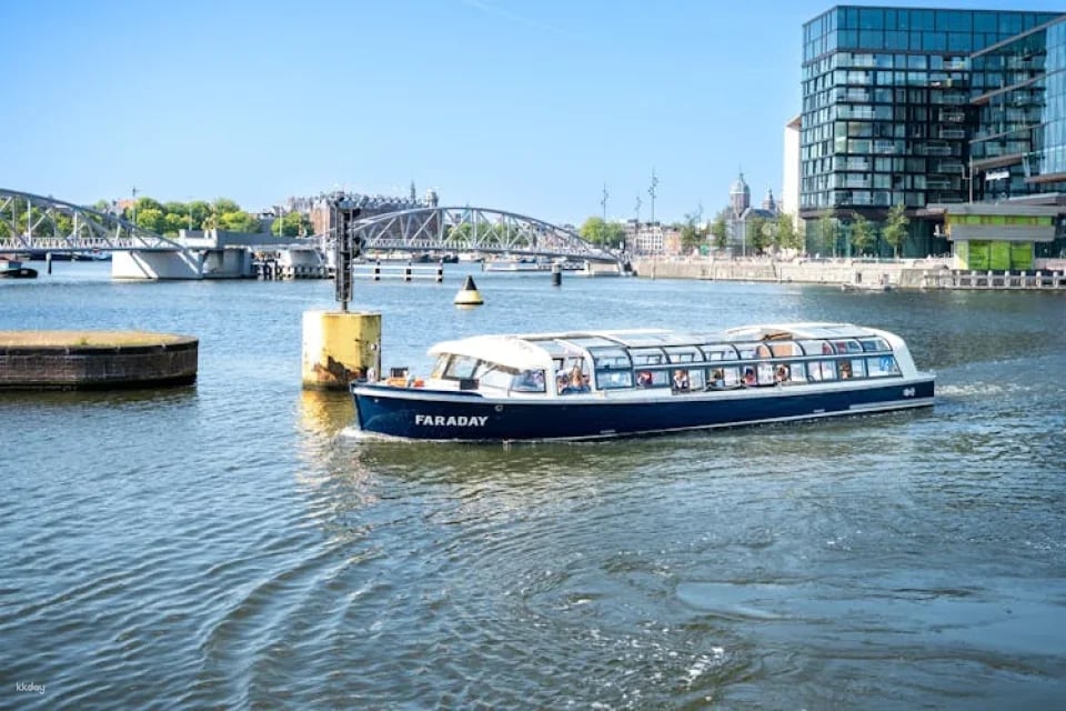 Amsterdam City Canal Cruise and Moco Museum Entrance Ticket