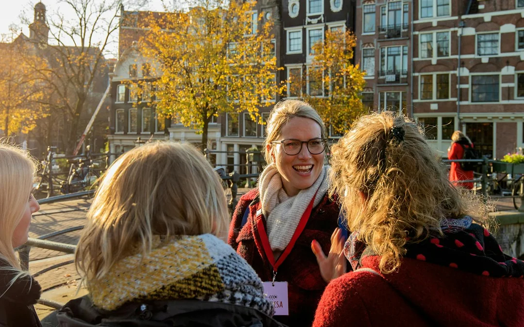Amsterdam Cultural & Historical Walking Tour in German or English Image 1